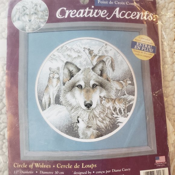 Creative Accents Other - Circle of Wolves Creative Accents Counted Cross Stitch